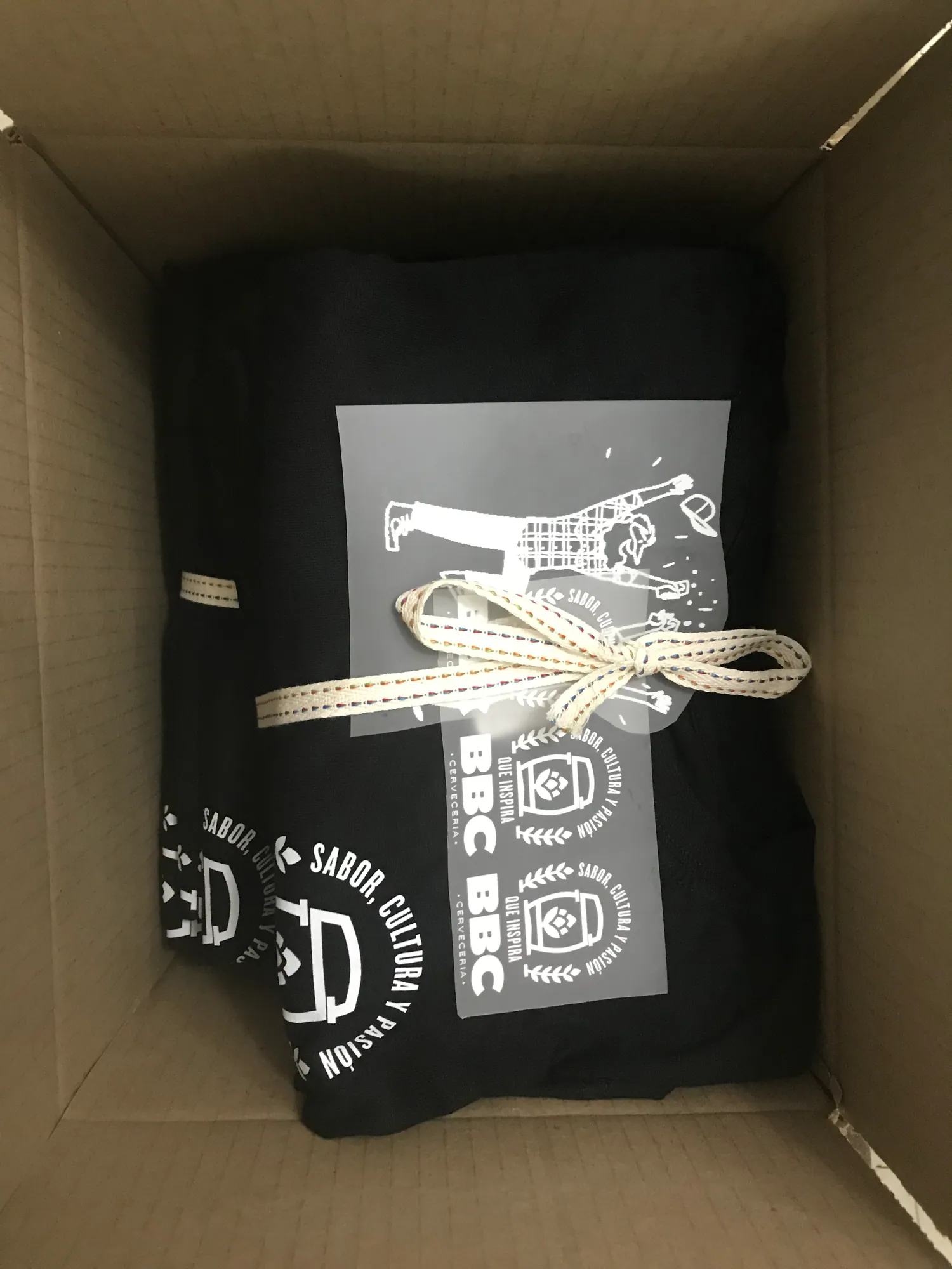 BBC Cervecería: Camisetas, hoodies, gorras, agendas, jarras, mugs, chalecos y vasos