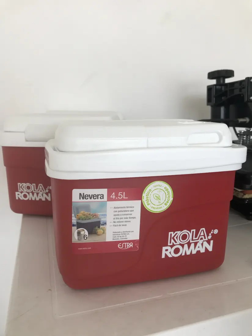 Neveras personalizadas con logo
